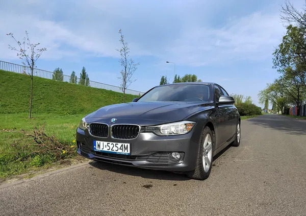 bmw seria 3 warszawa BMW Seria 3 cena 48500 przebieg: 170000, rok produkcji 2015 z Warszawa